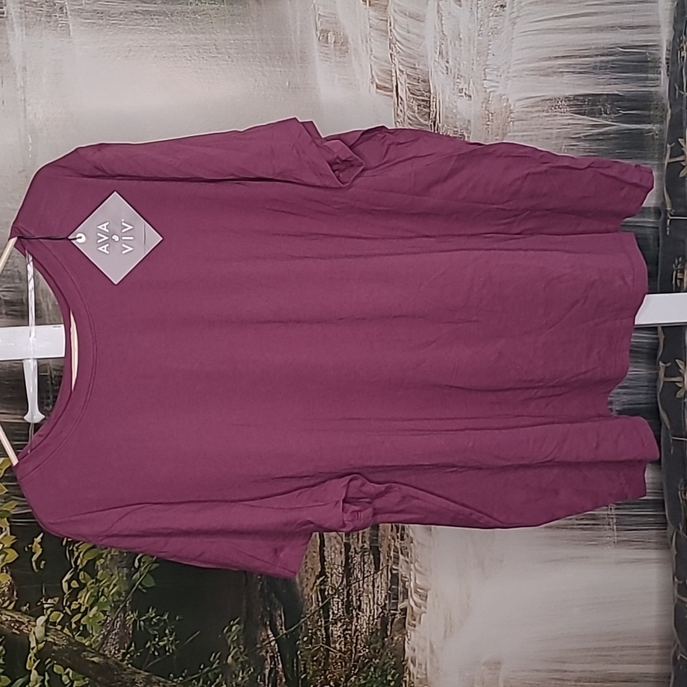 New with tags! Ava & Viv Womens 3X purple short sleeve Tshirt top